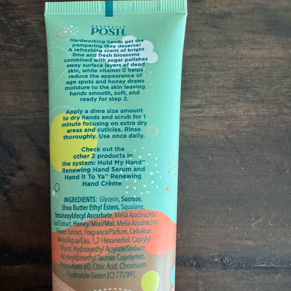 Perfectly Posh Hand Care Set - Picture 4 of 8